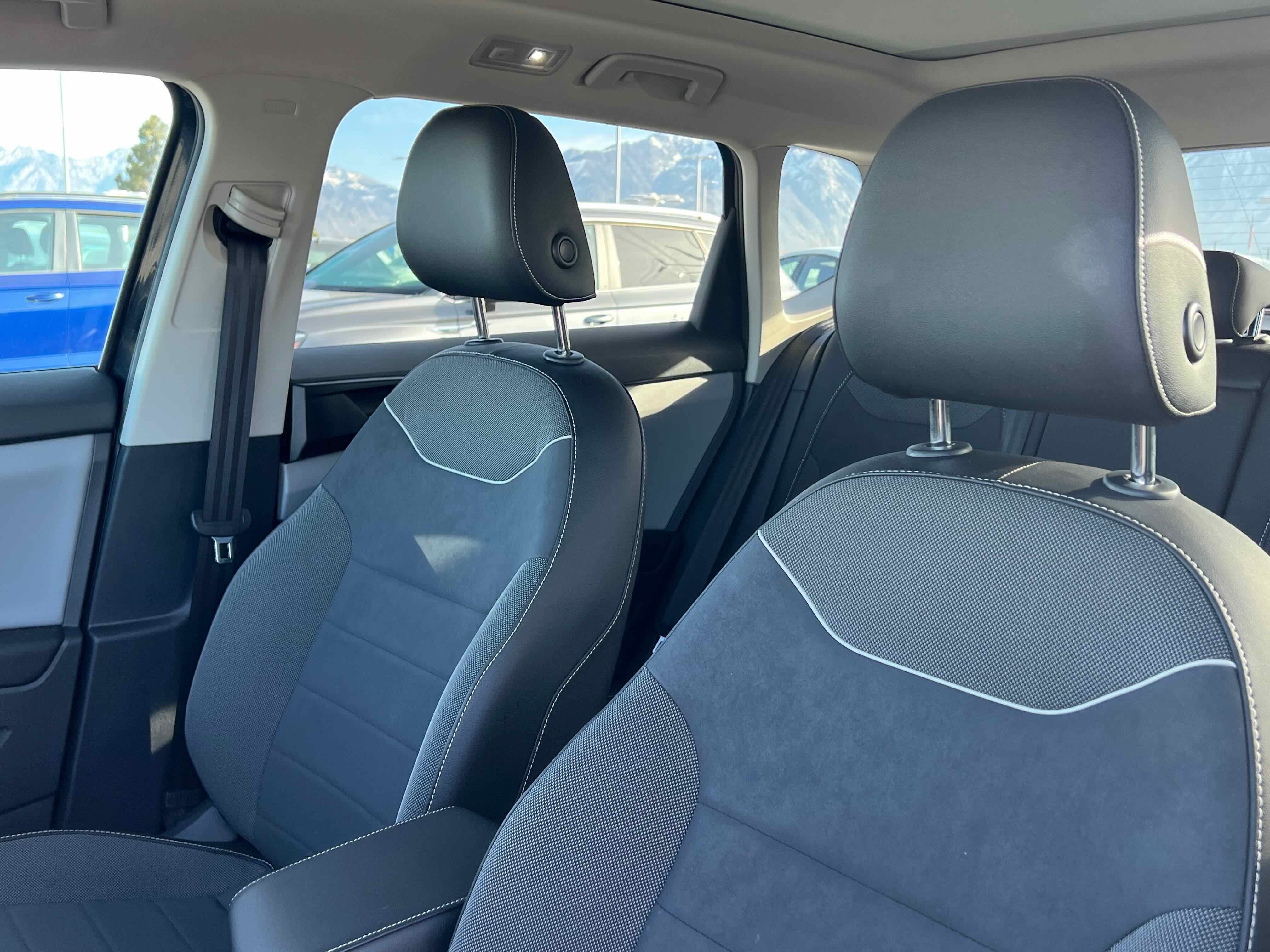 2023 Volkswagen Taos SE