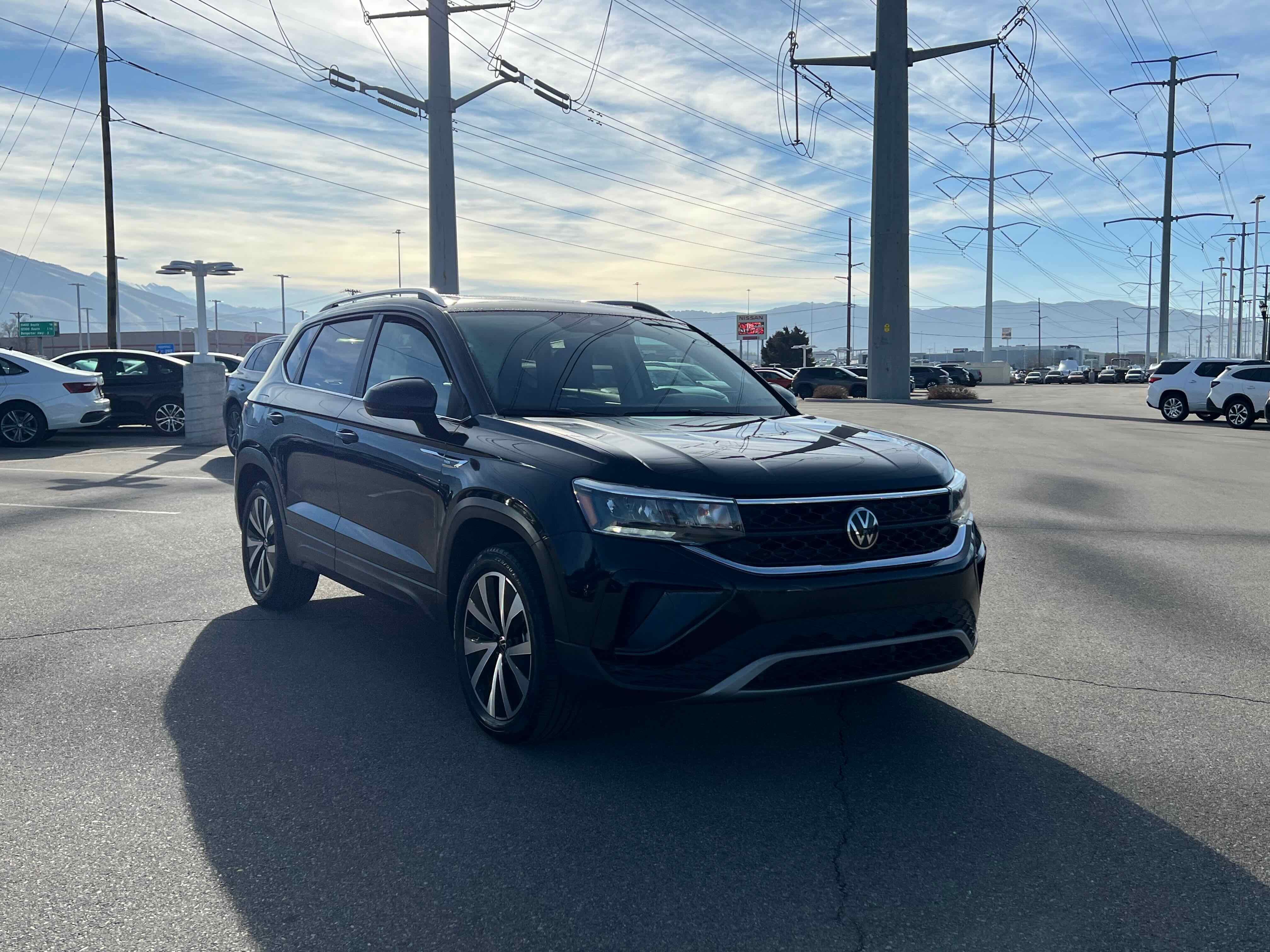 2023 Volkswagen Taos SE