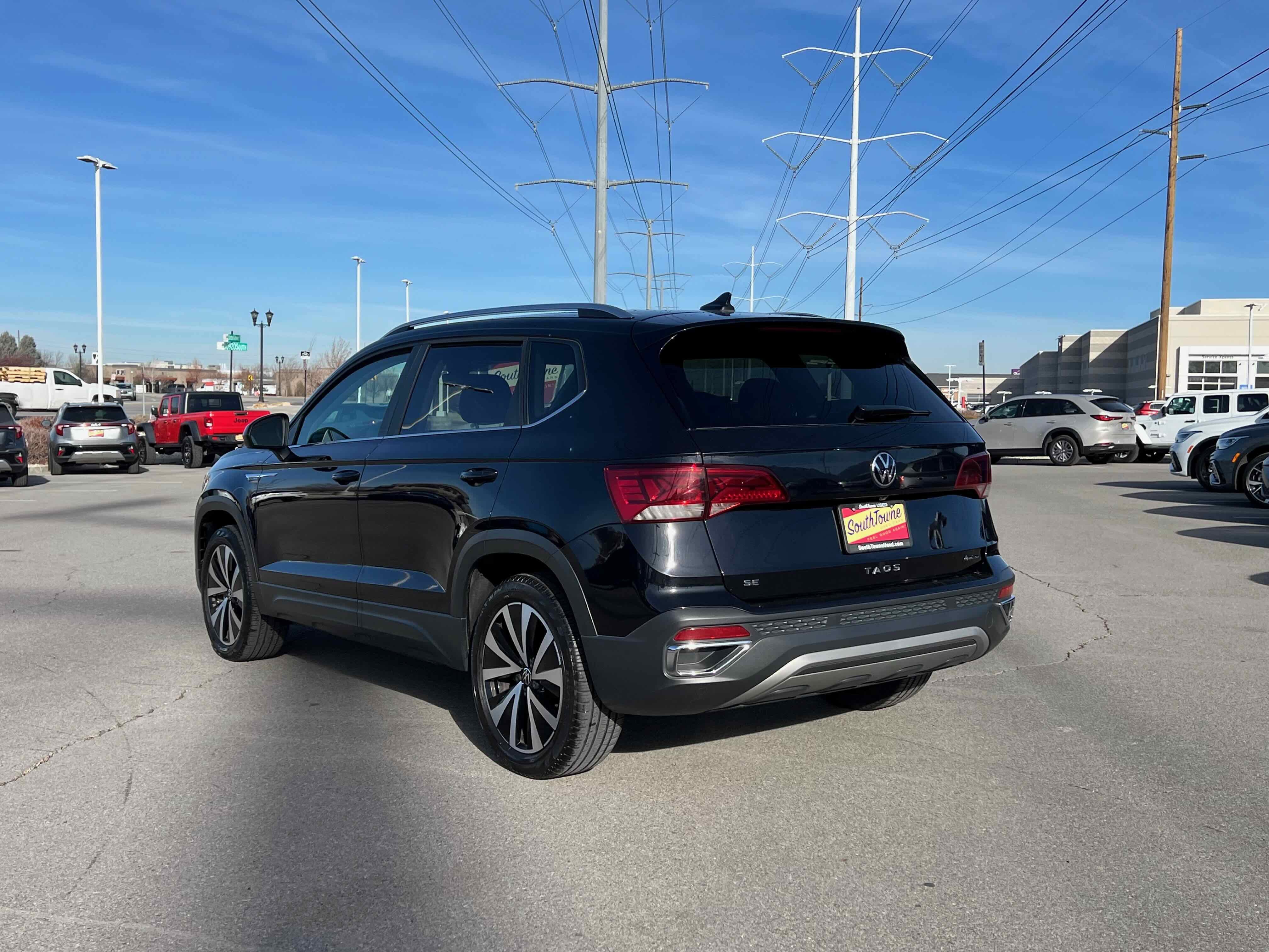 2023 Volkswagen Taos SE