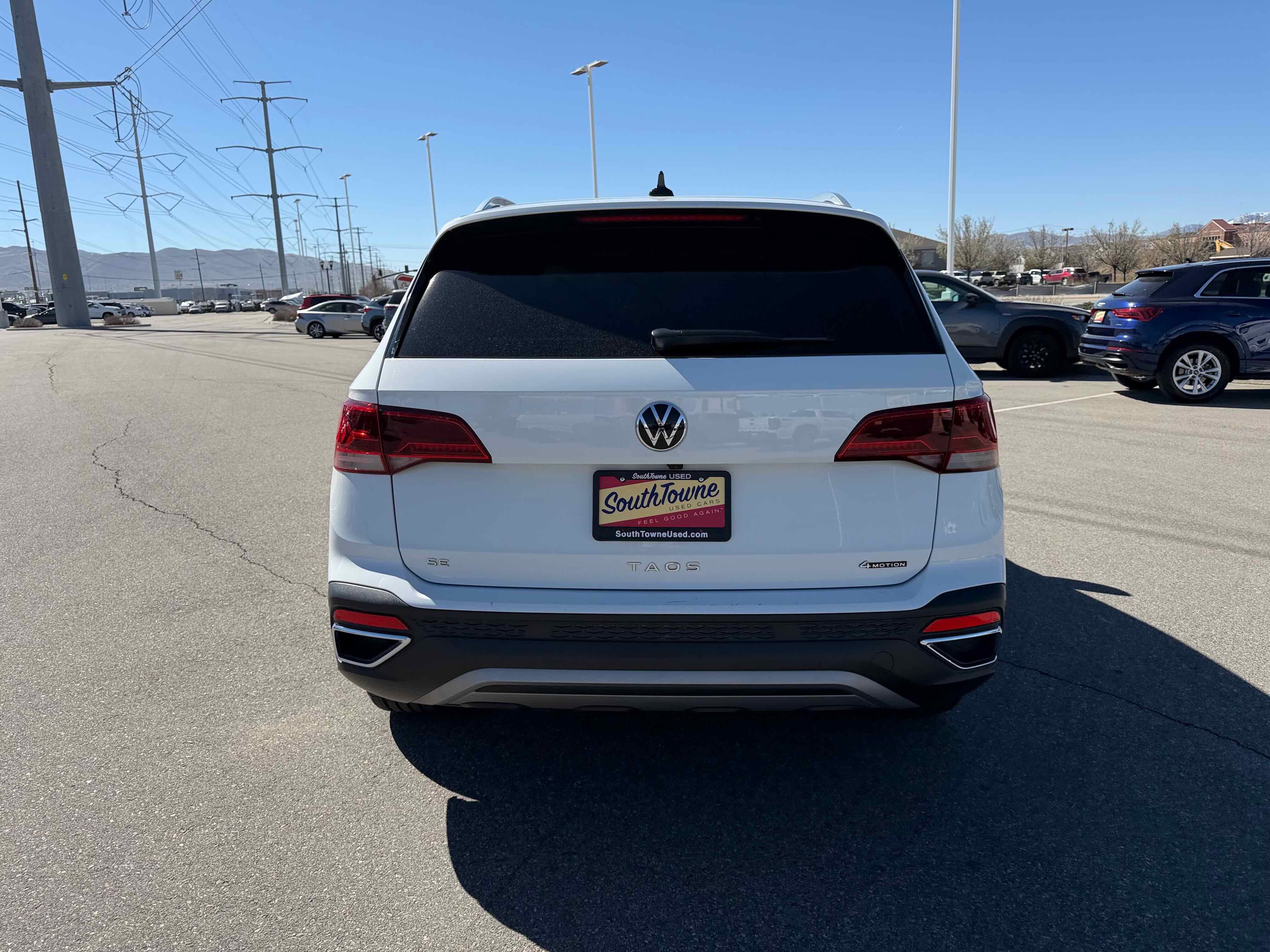 2022 Volkswagen Taos SE