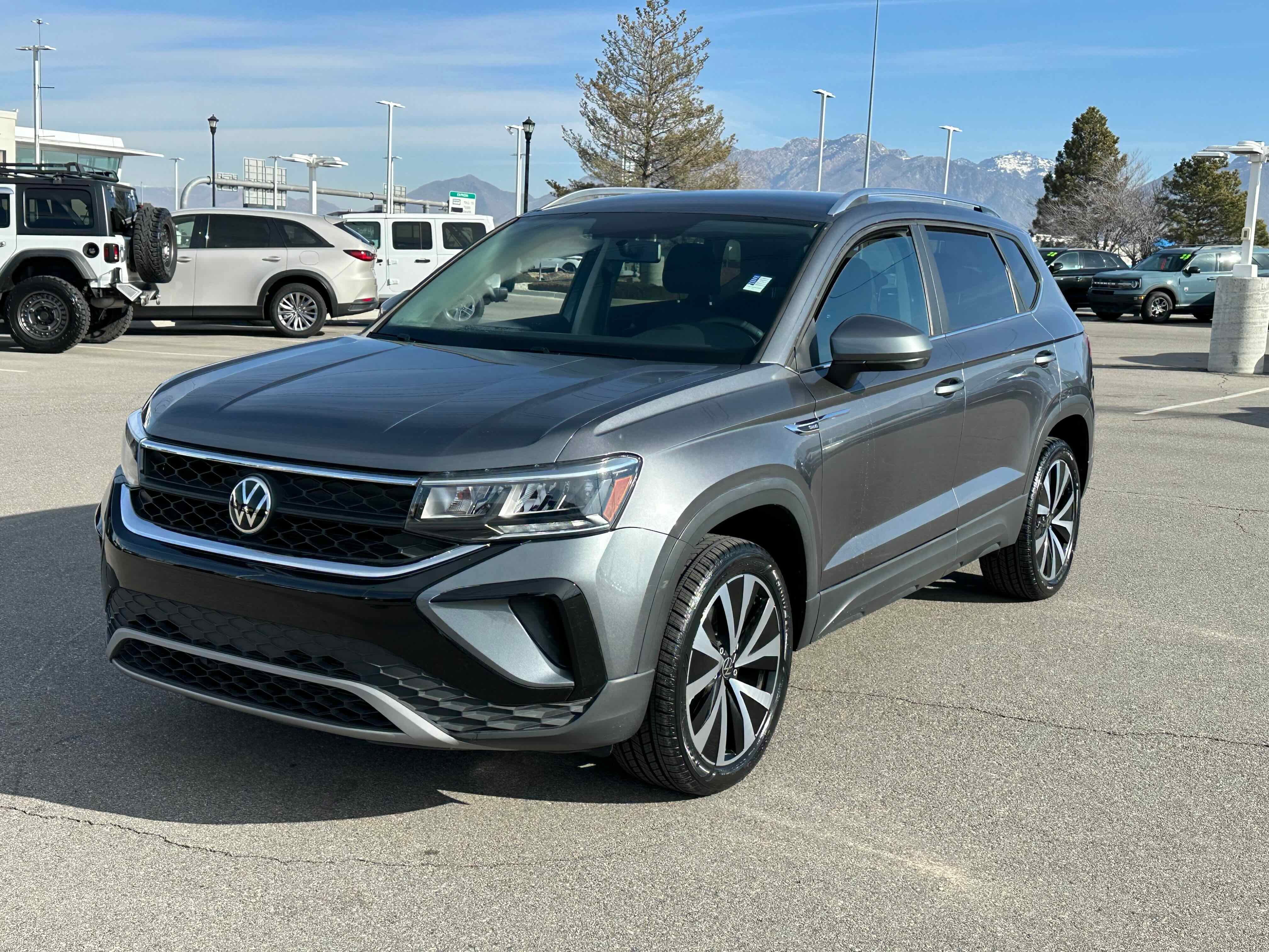 2022 Volkswagen Taos SE