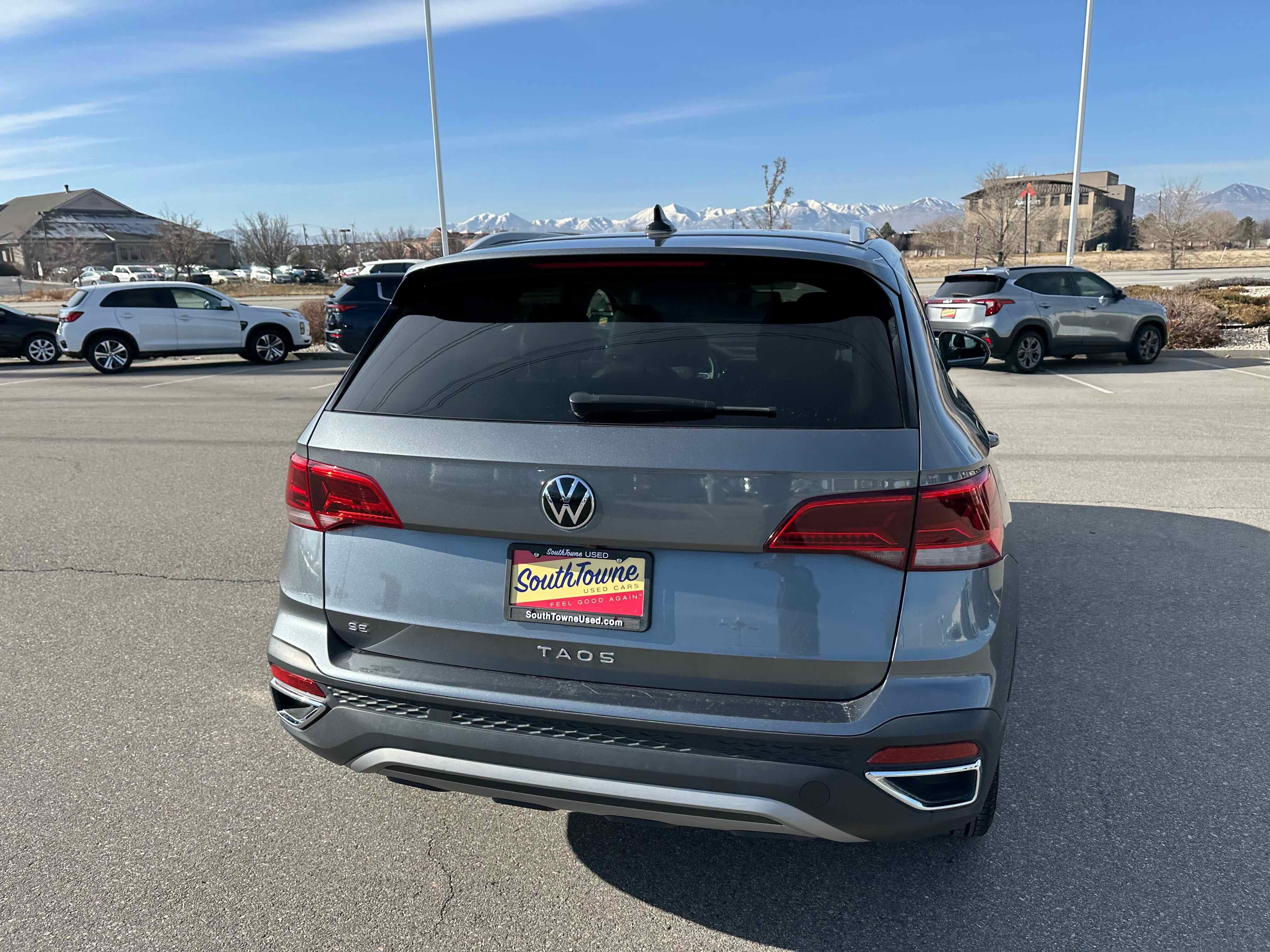 2022 Volkswagen Taos SE