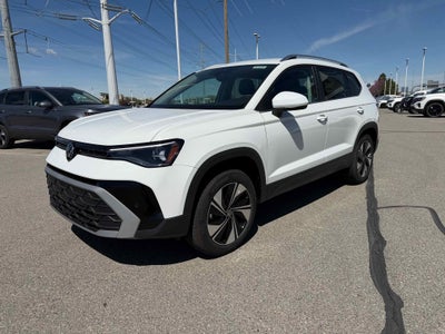 2026 Volkswagen Taos SE