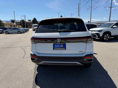 2026 Volkswagen Taos SE