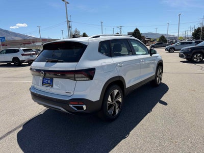 2026 Volkswagen Taos SE