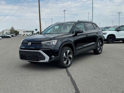 2025 Volkswagen Taos SE