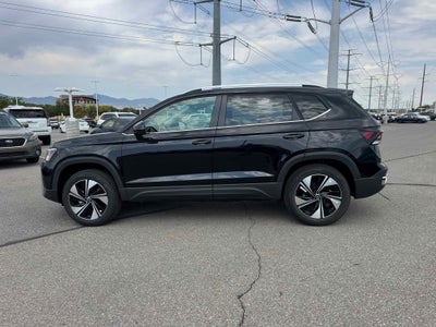2025 Volkswagen Taos SE