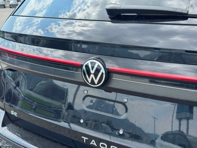 2025 Volkswagen Taos SE