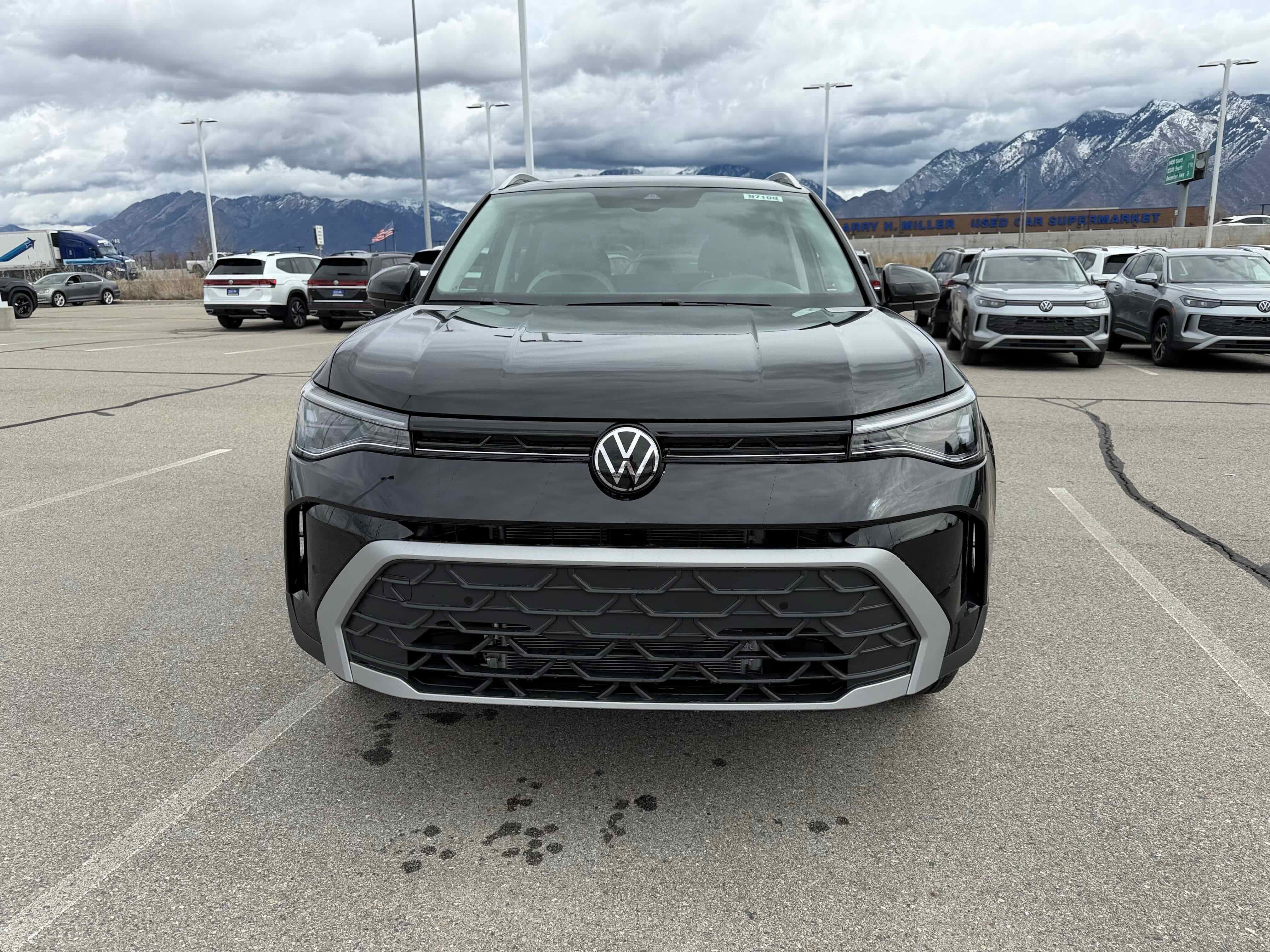 2026 Volkswagen Taos SE