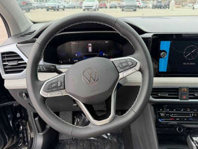 2026 Volkswagen Taos SE