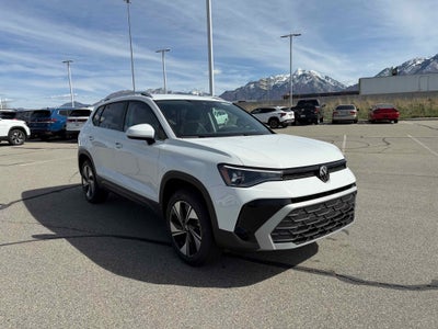 2026 Volkswagen Taos SE