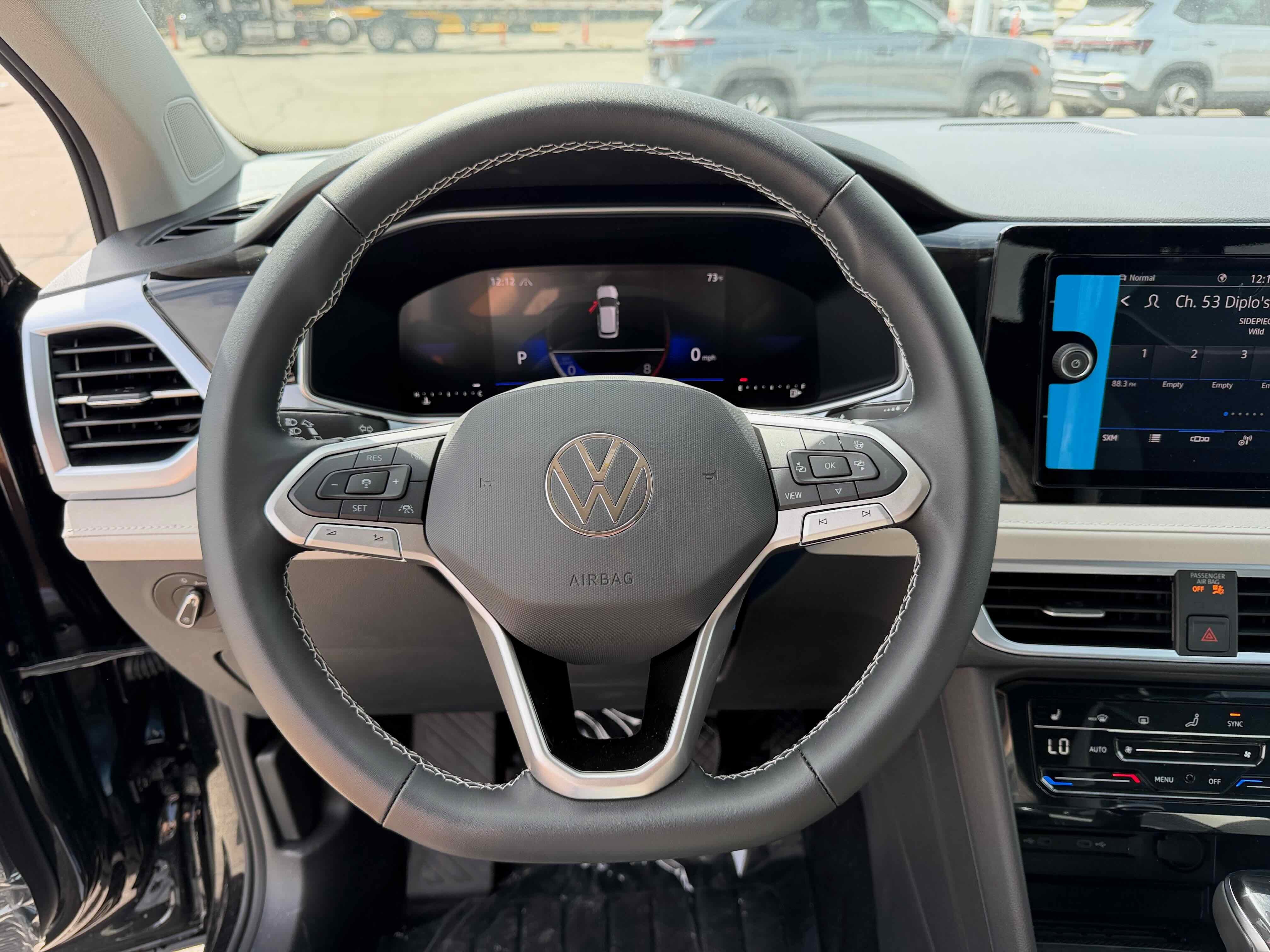 2026 Volkswagen Taos SE
