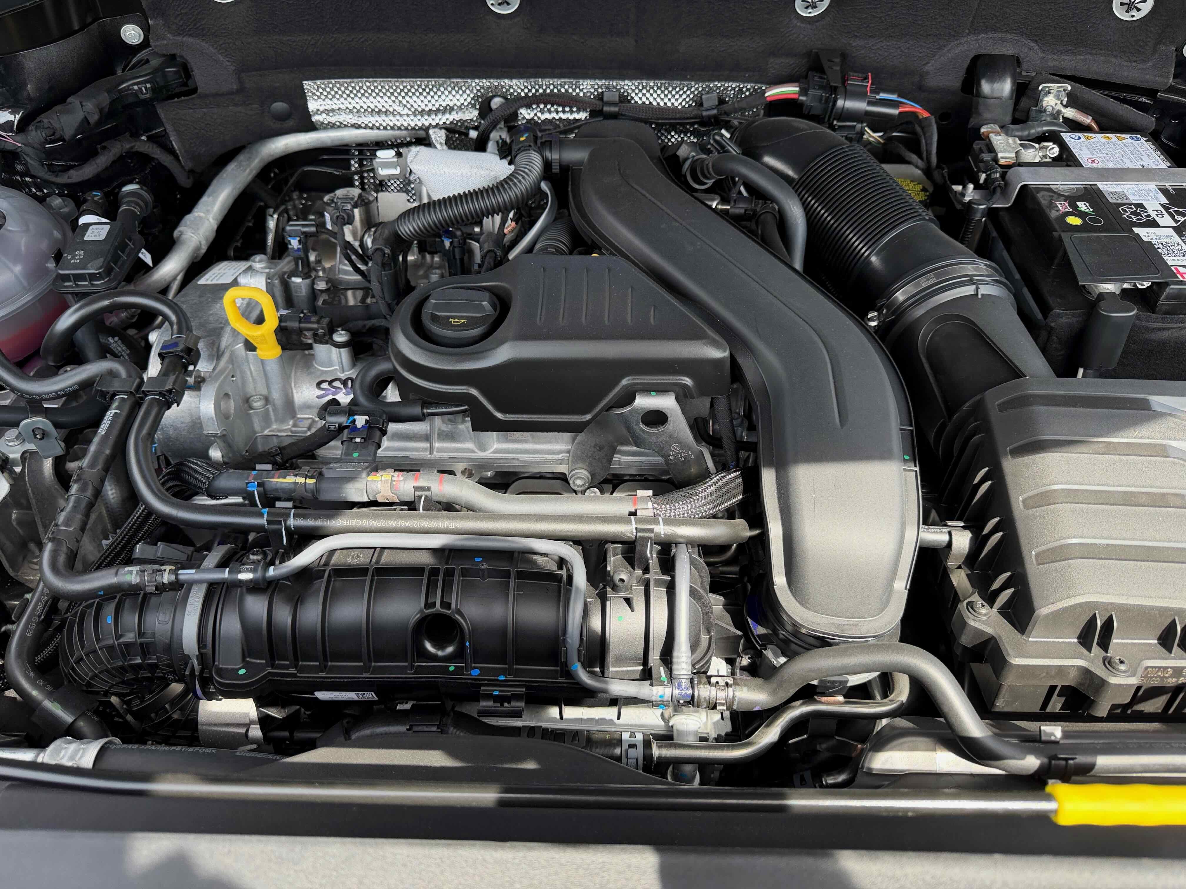 2026 Volkswagen Taos SE