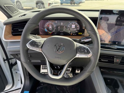 2026 Volkswagen Tiguan SEL R-Line Turbo