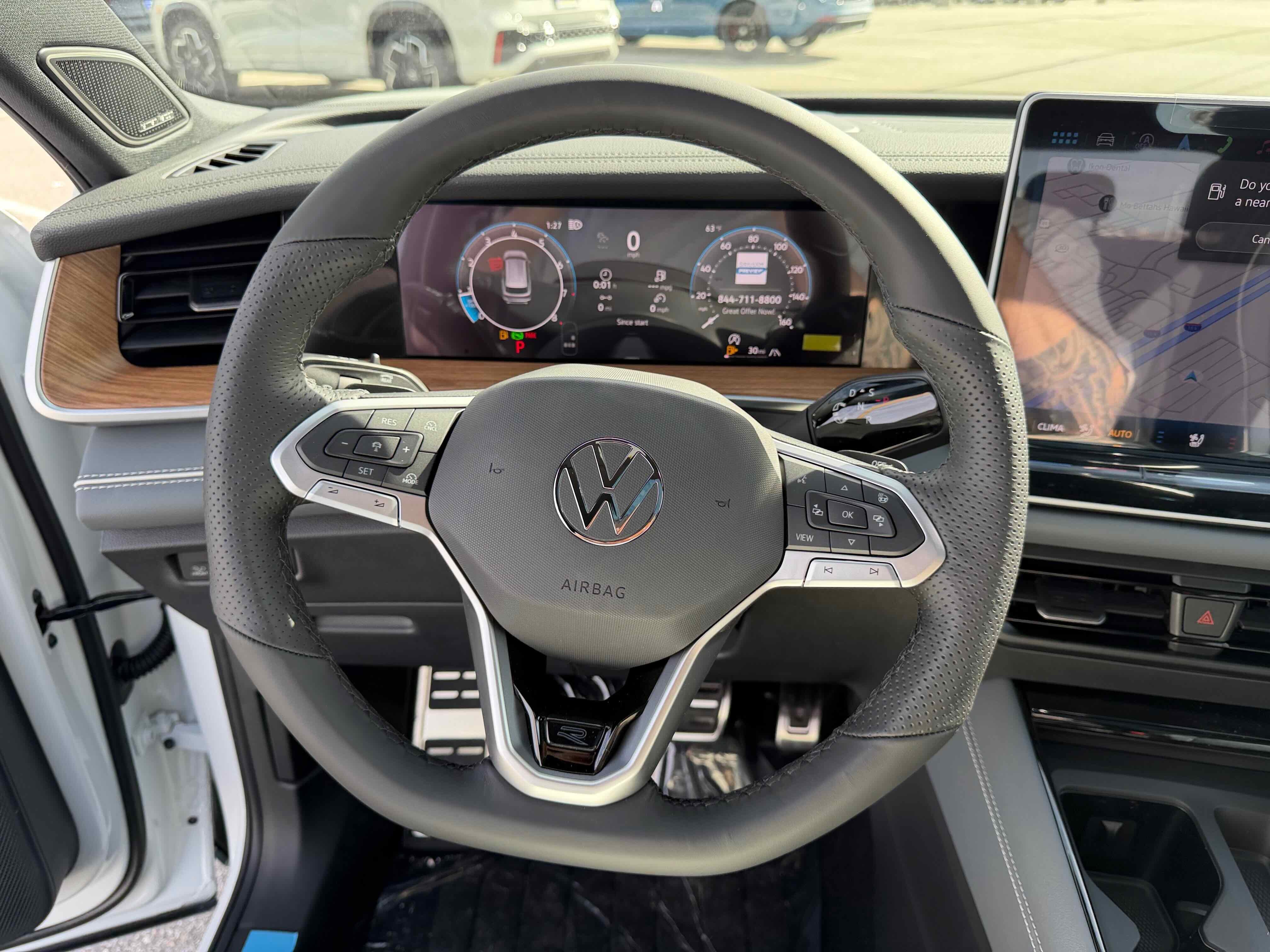 2026 Volkswagen Tiguan SEL R-Line Turbo