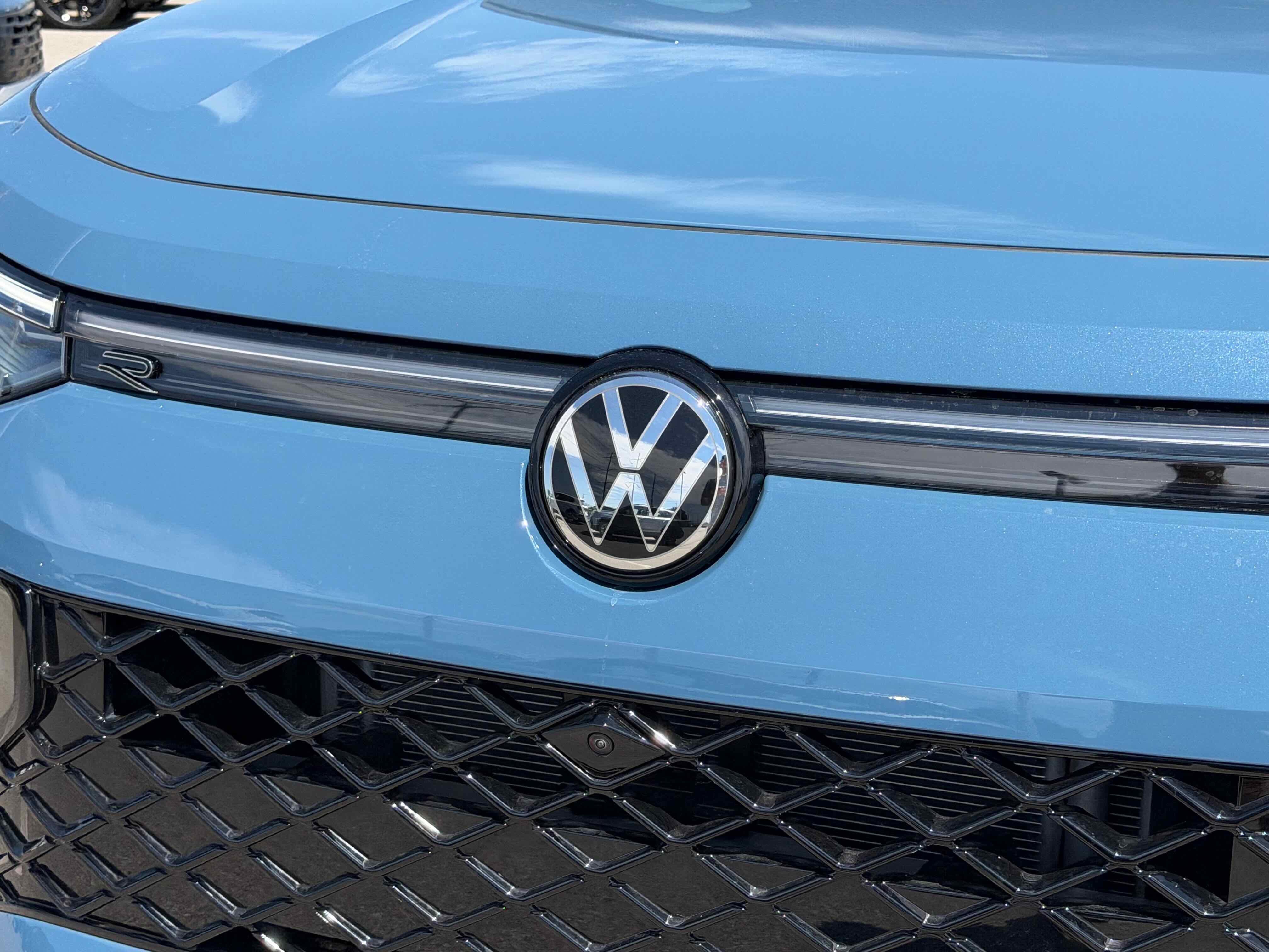 2026 Volkswagen Tiguan SEL R-Line Turbo