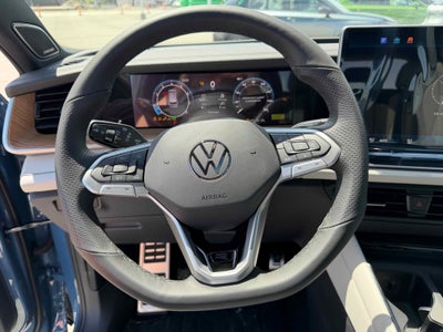 2026 Volkswagen Tiguan SEL R-Line Turbo