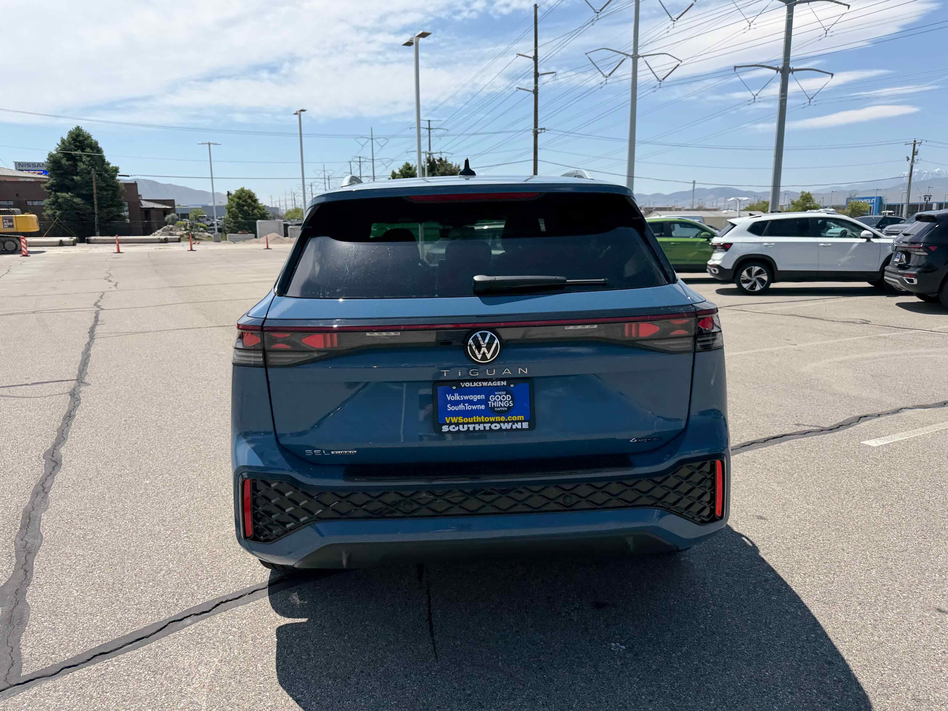 2026 Volkswagen Tiguan SEL R-Line Turbo