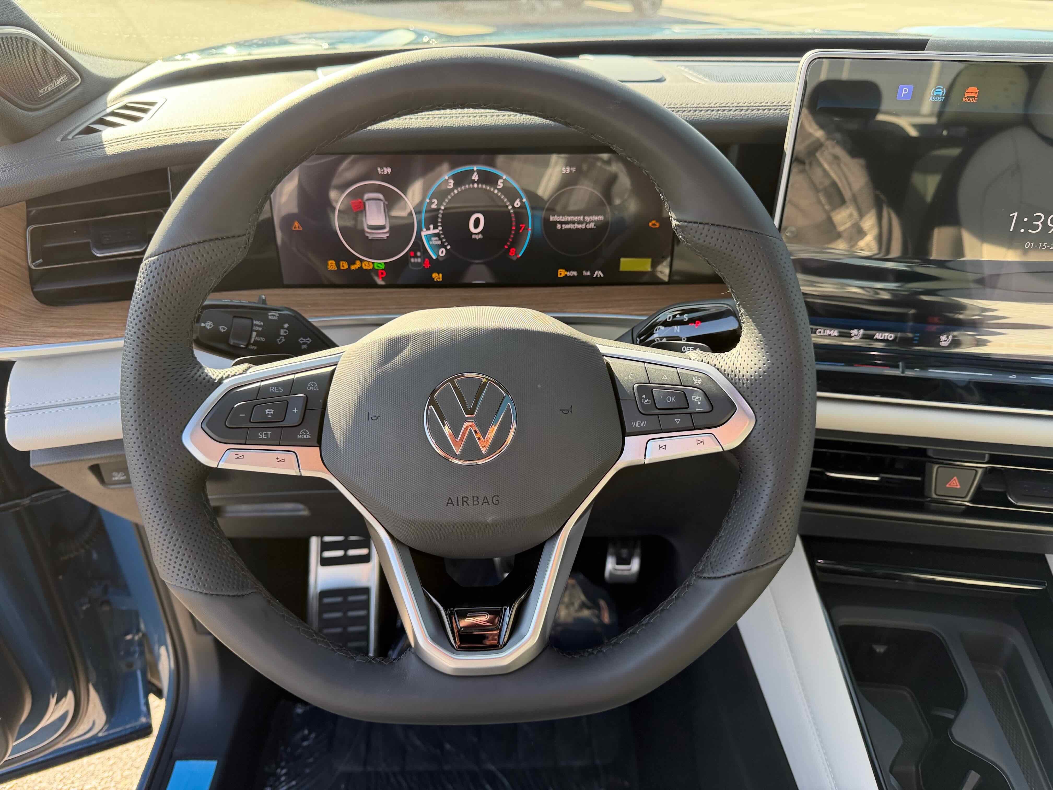 2026 Volkswagen Tiguan SEL R-Line Turbo