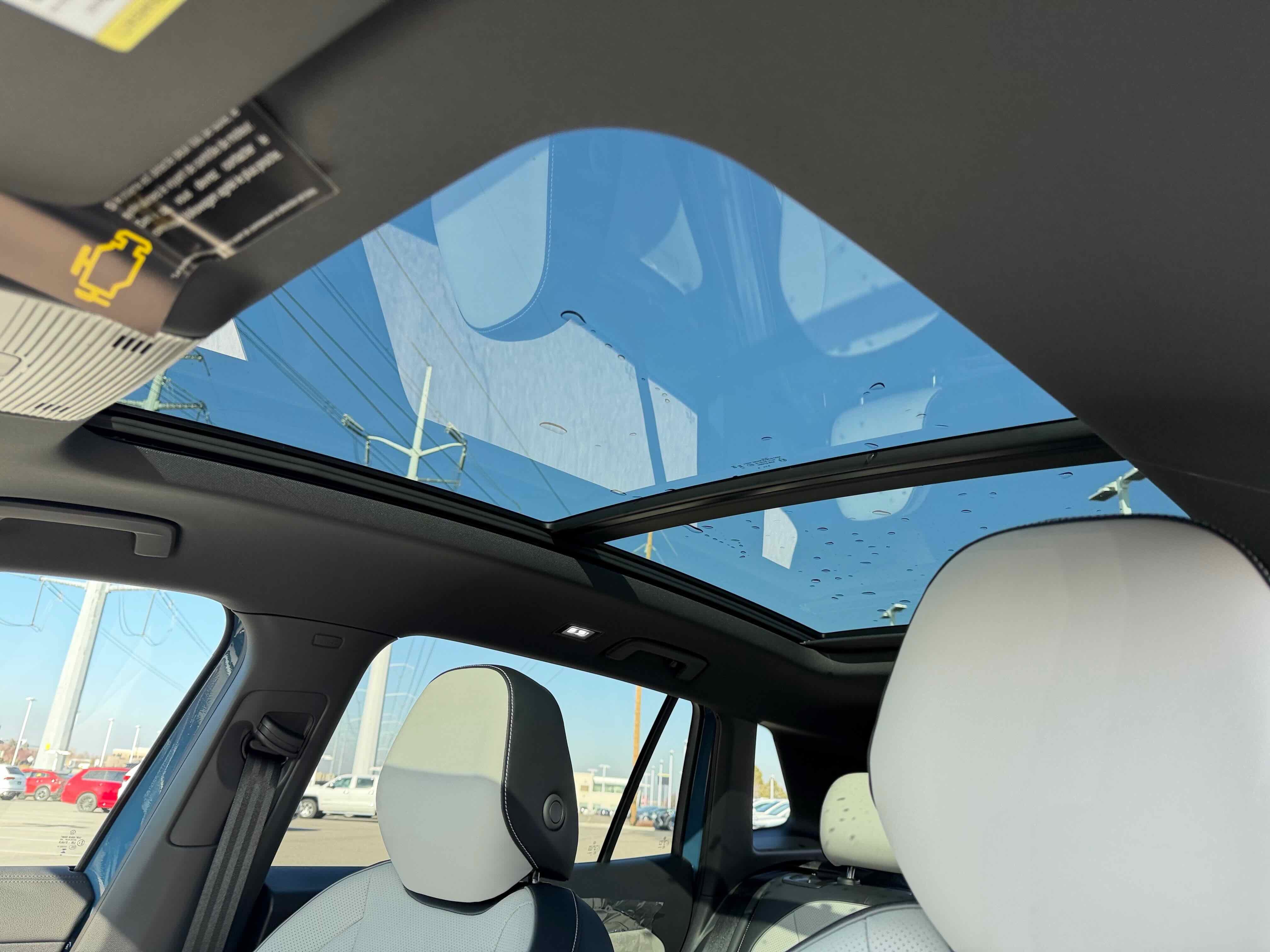 2026 Volkswagen Tiguan SEL R-Line Turbo