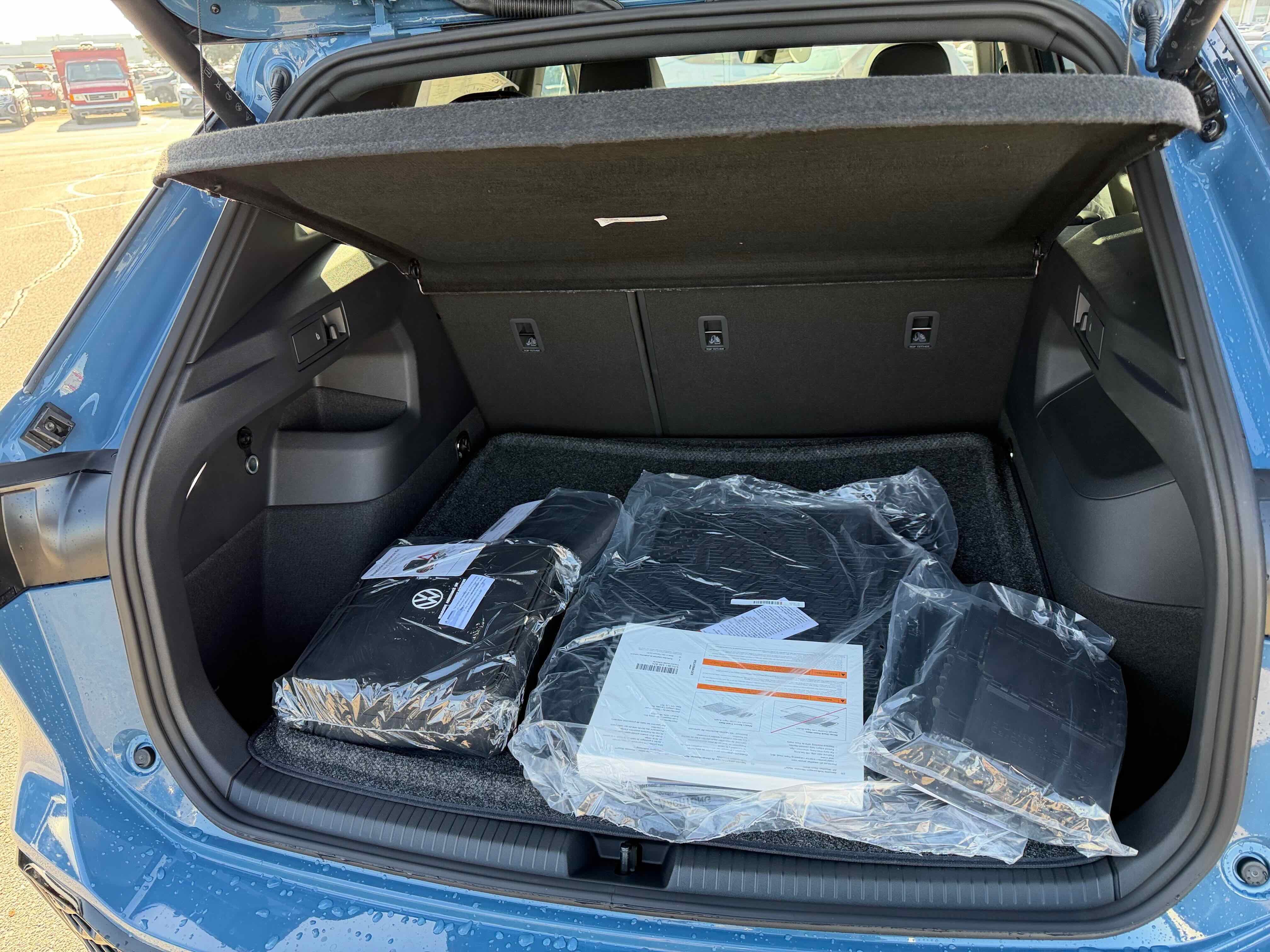 2026 Volkswagen Tiguan SEL R-Line Turbo