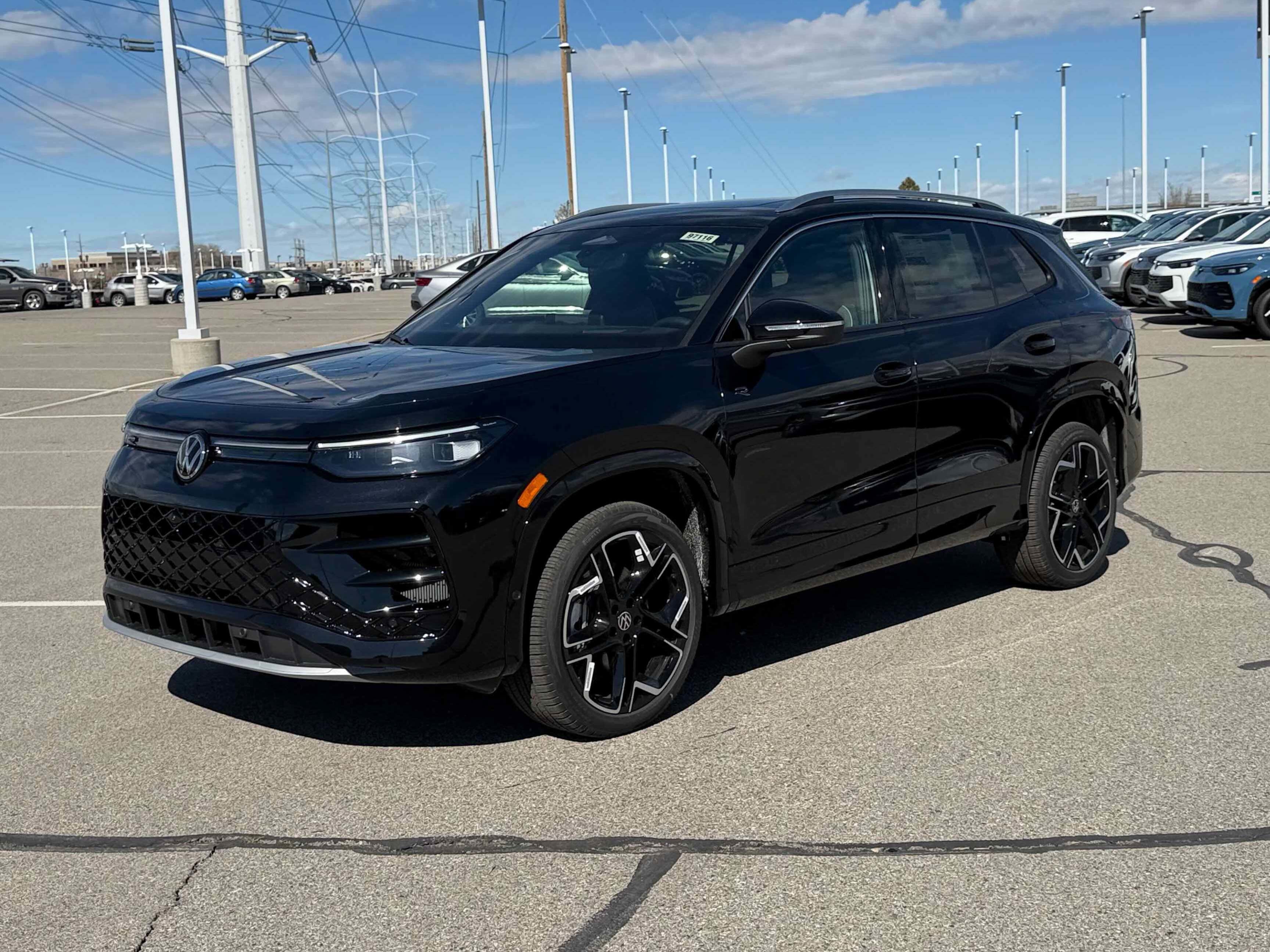 2026 Volkswagen Tiguan SEL R-Line Turbo