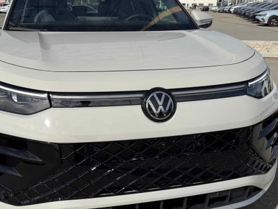 2026 Volkswagen Tiguan SEL R-Line Turbo