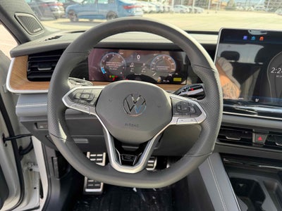 2026 Volkswagen Tiguan SEL R-Line Turbo