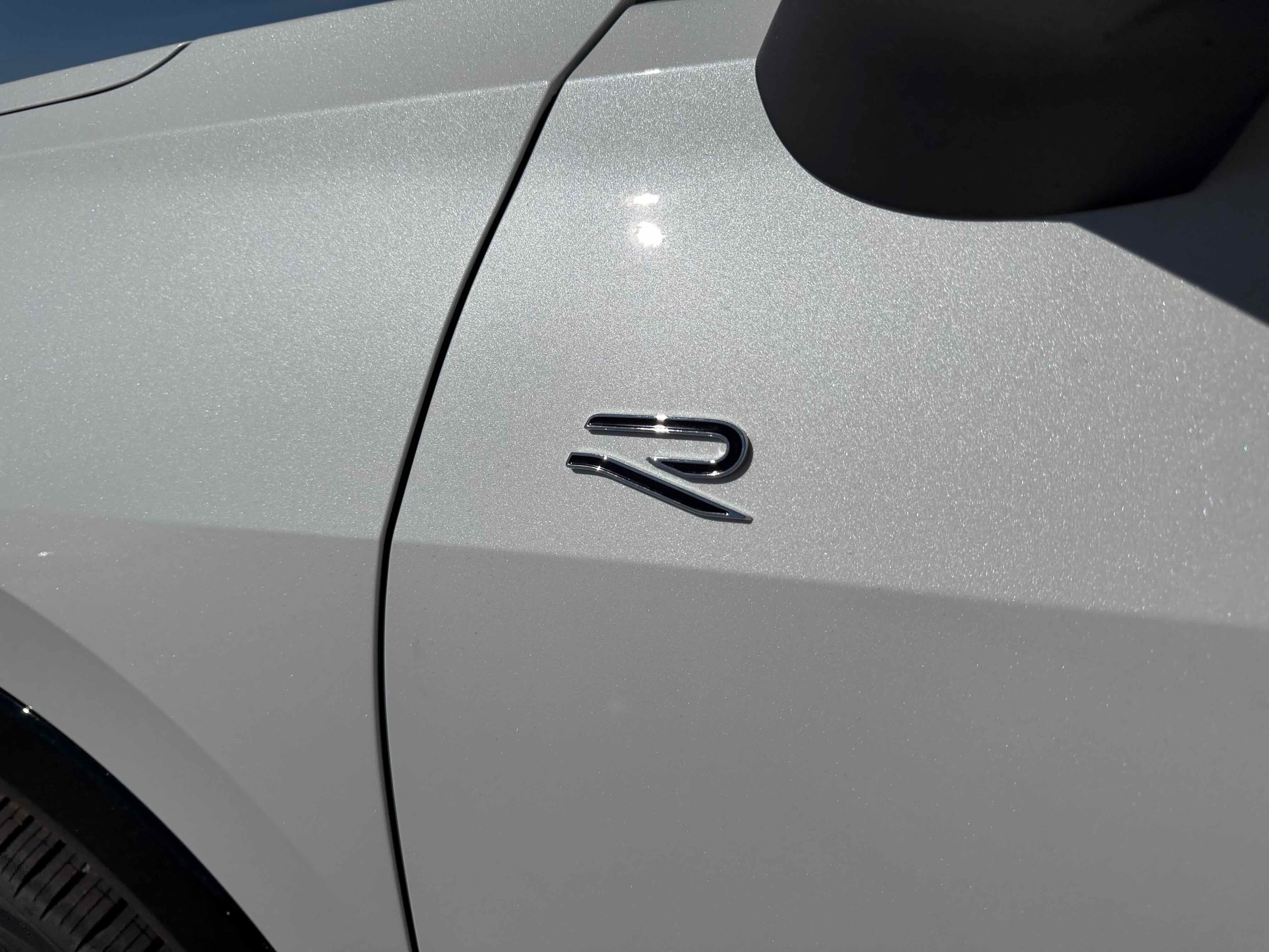 2026 Volkswagen Tiguan SEL R-Line Turbo