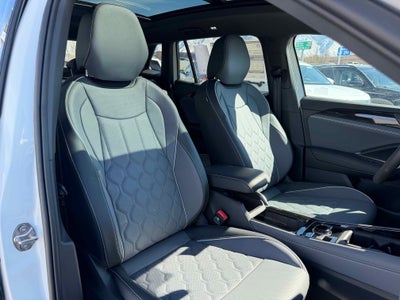 2026 Volkswagen Tiguan SEL R-Line Turbo