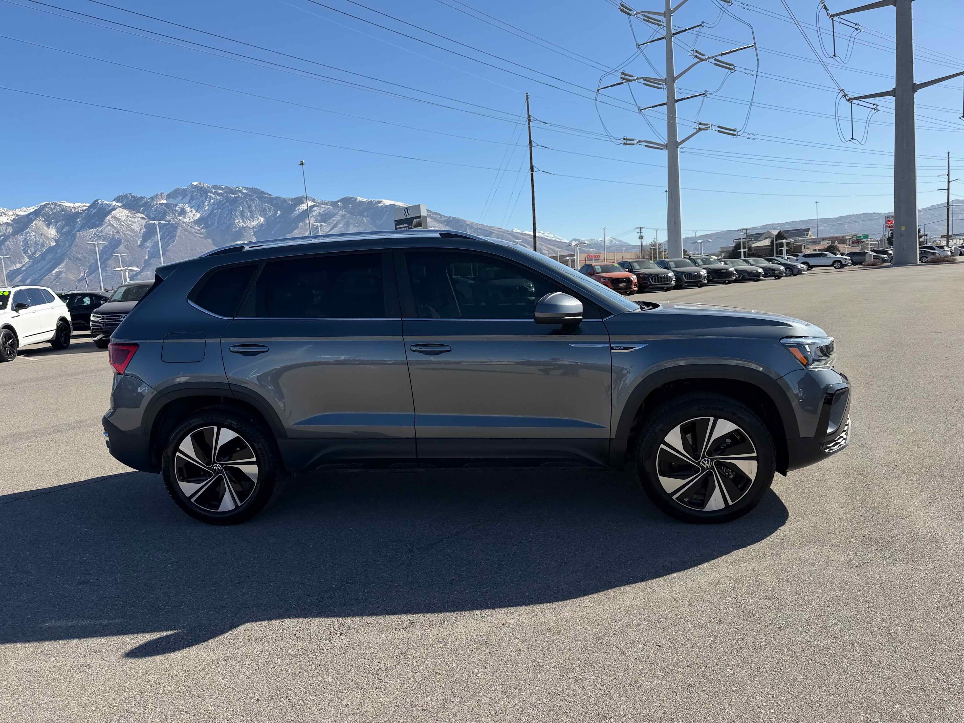 2024 Volkswagen Taos SE