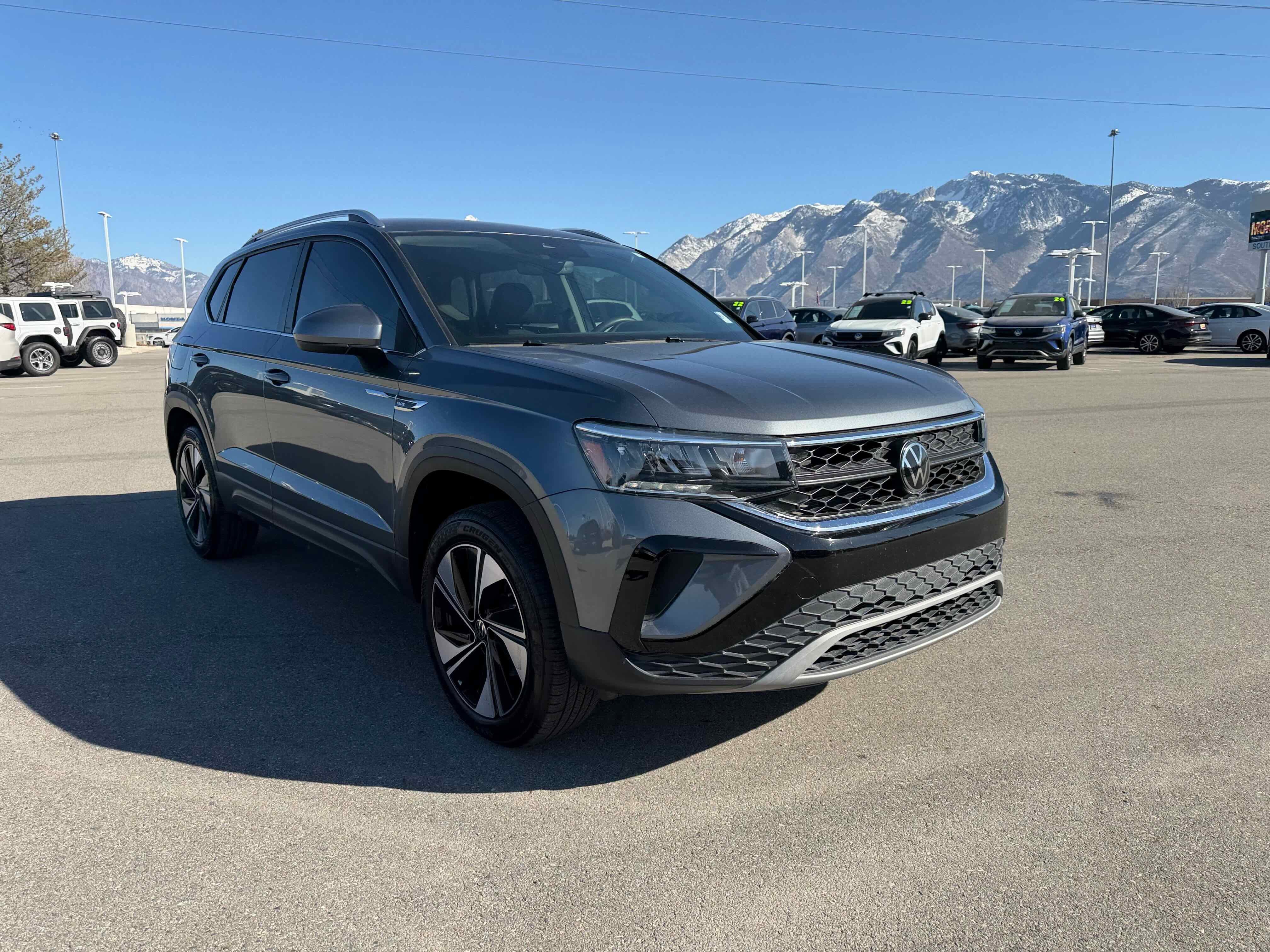 2024 Volkswagen Taos SE