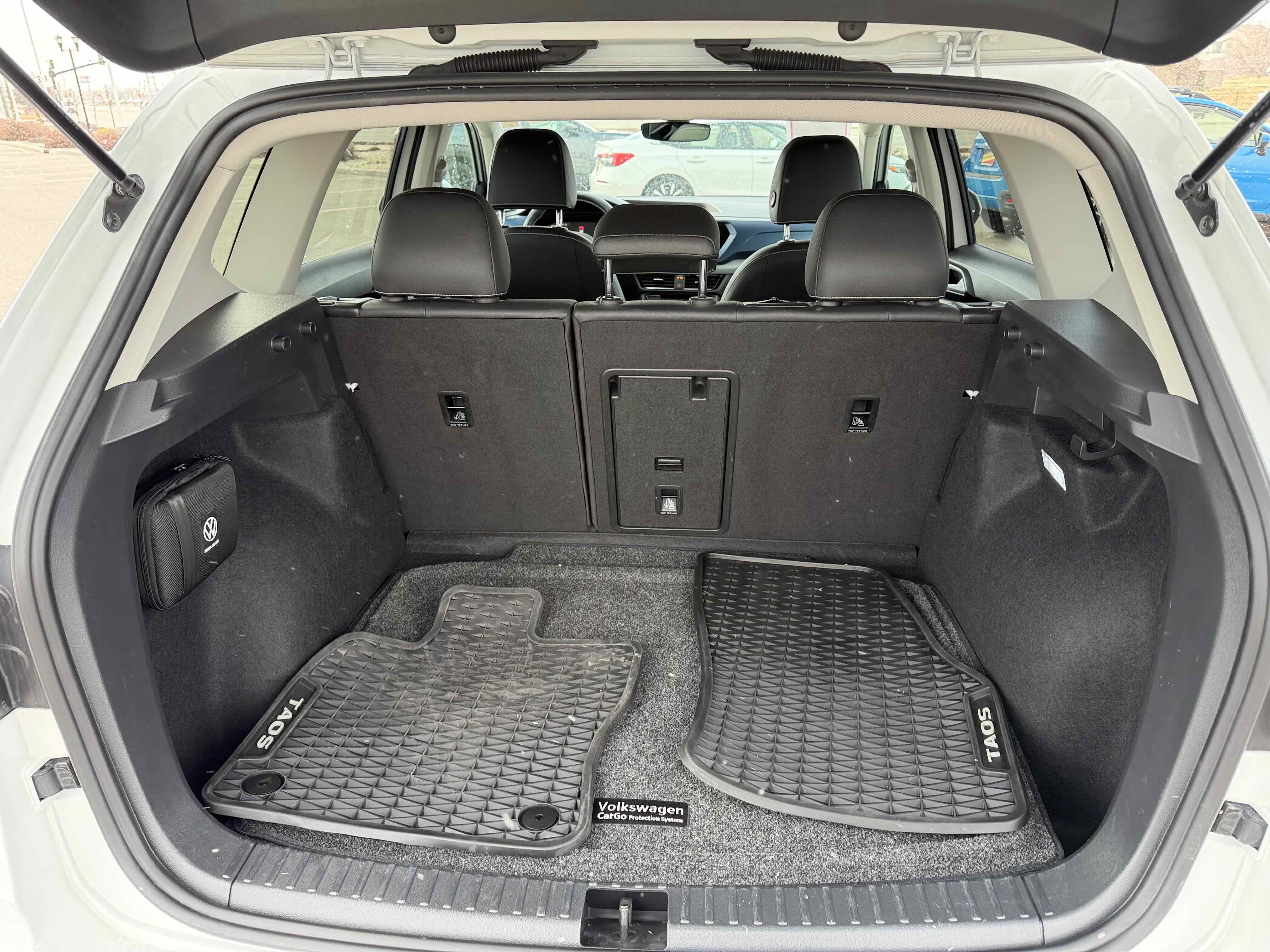 2024 Volkswagen Taos SE