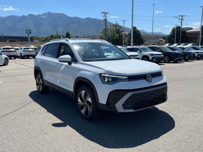 2025 Volkswagen Taos SE