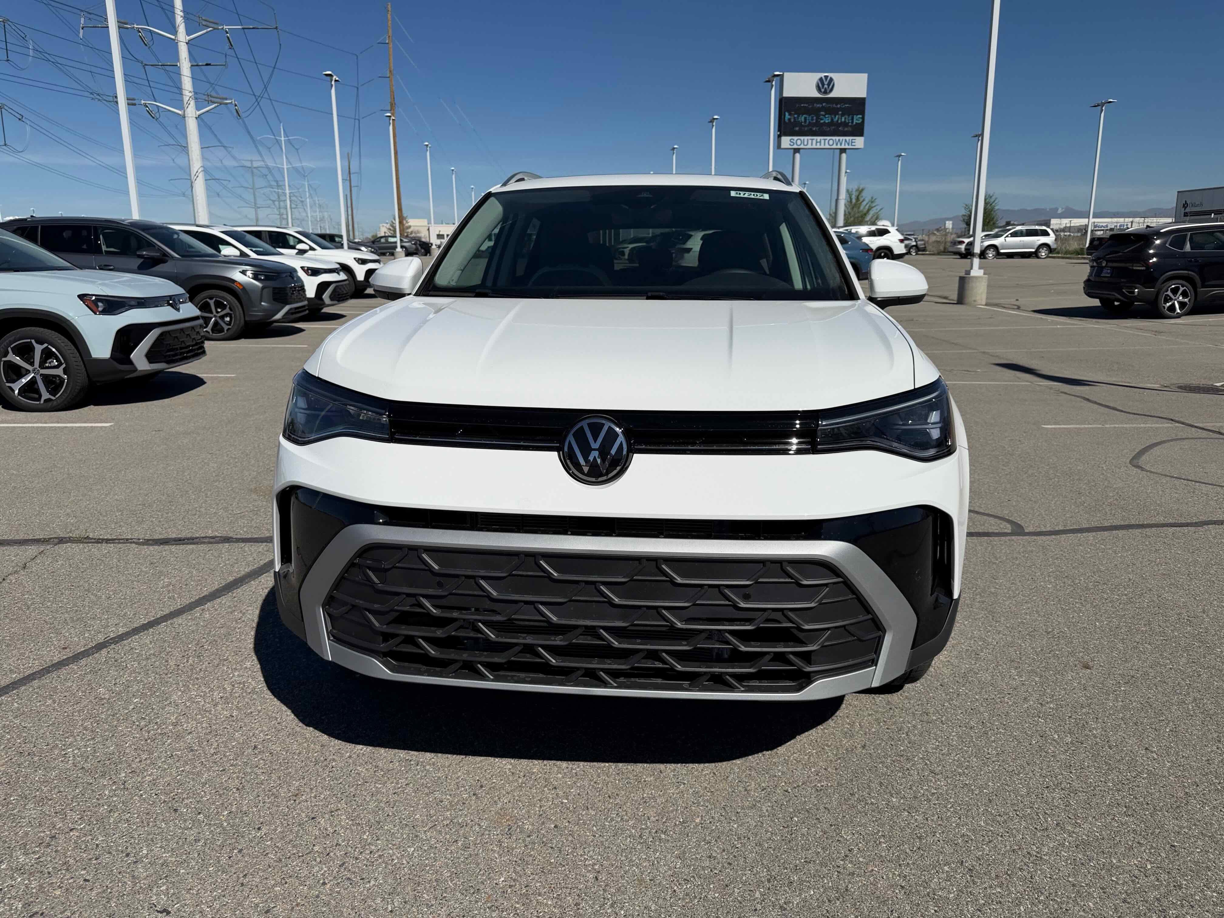 2026 Volkswagen Taos SE