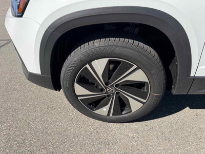 2026 Volkswagen Taos SE