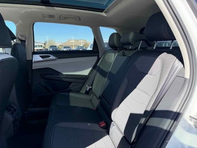 2026 Volkswagen Taos SE