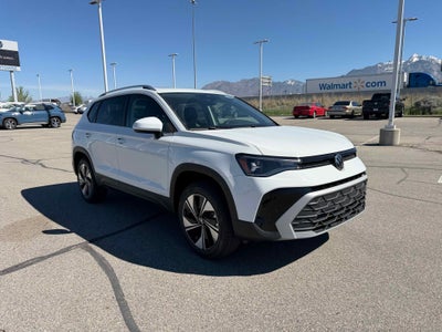 2026 Volkswagen Taos SE