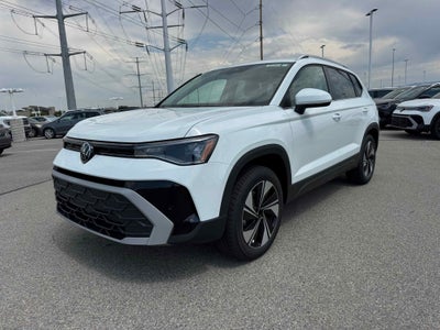 2025 Volkswagen Taos SE