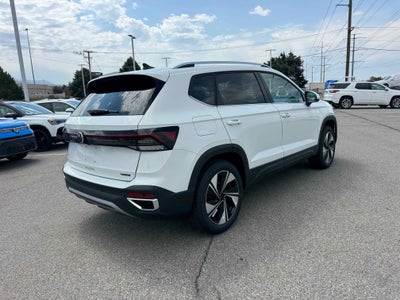 2025 Volkswagen Taos SE