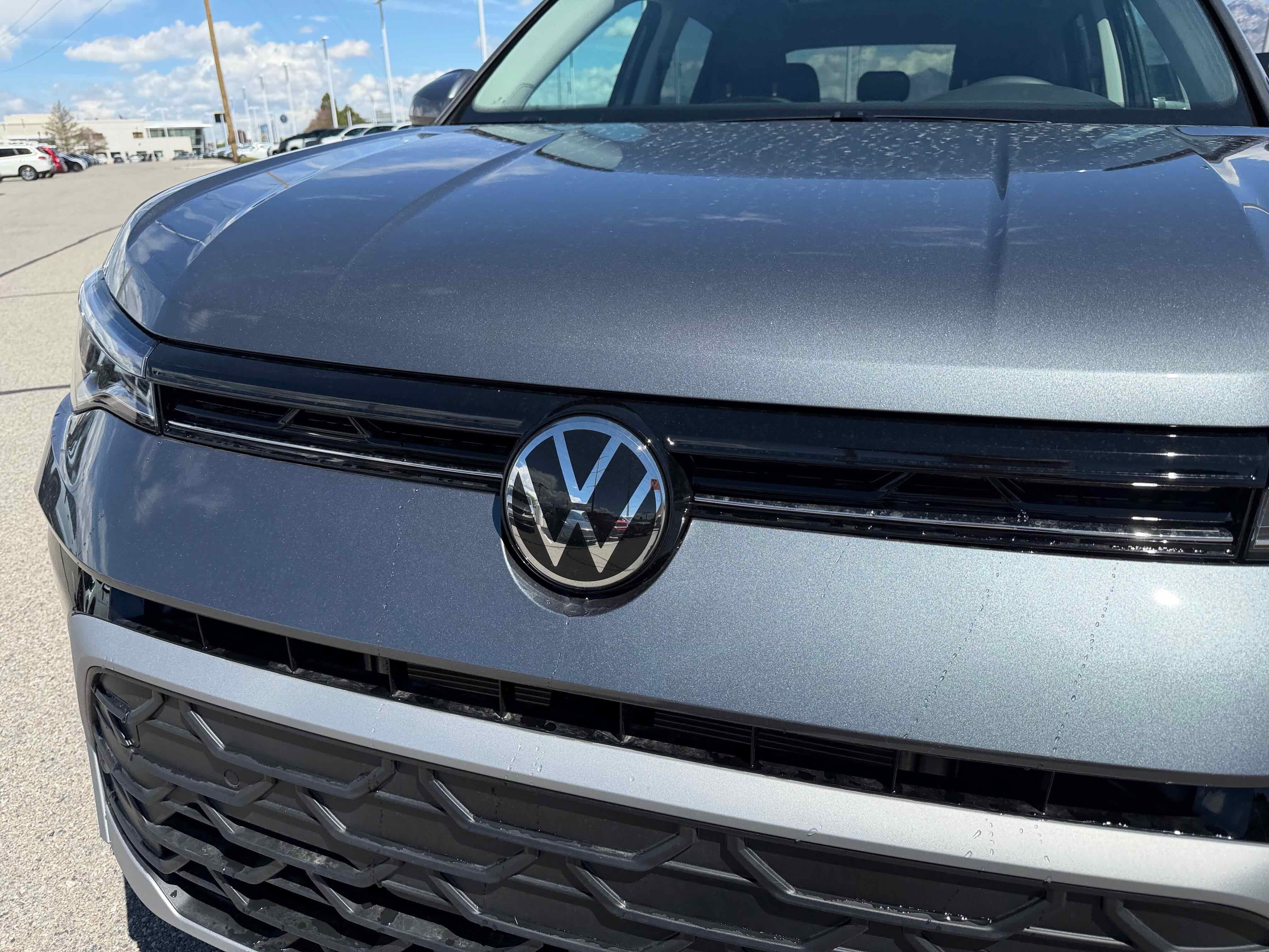 2026 Volkswagen Taos SE