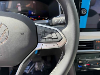 2026 Volkswagen Taos SE