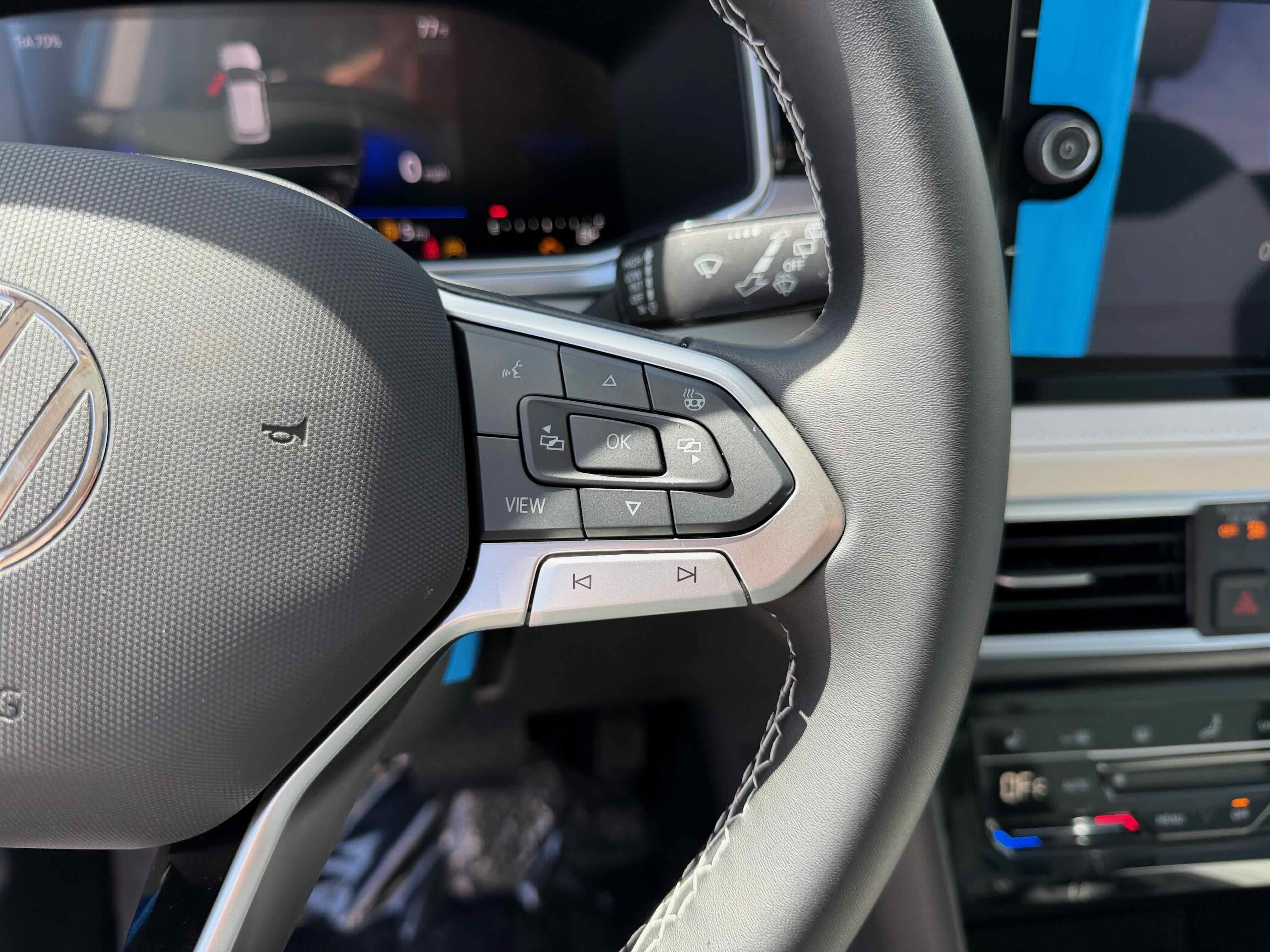2026 Volkswagen Taos SE