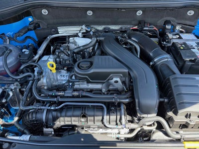 2026 Volkswagen Taos SE