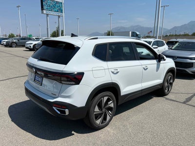 2025 Volkswagen Taos SE