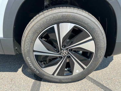 2025 Volkswagen Taos SE