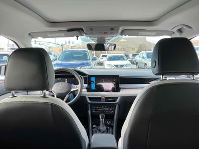 2026 Volkswagen Taos SE