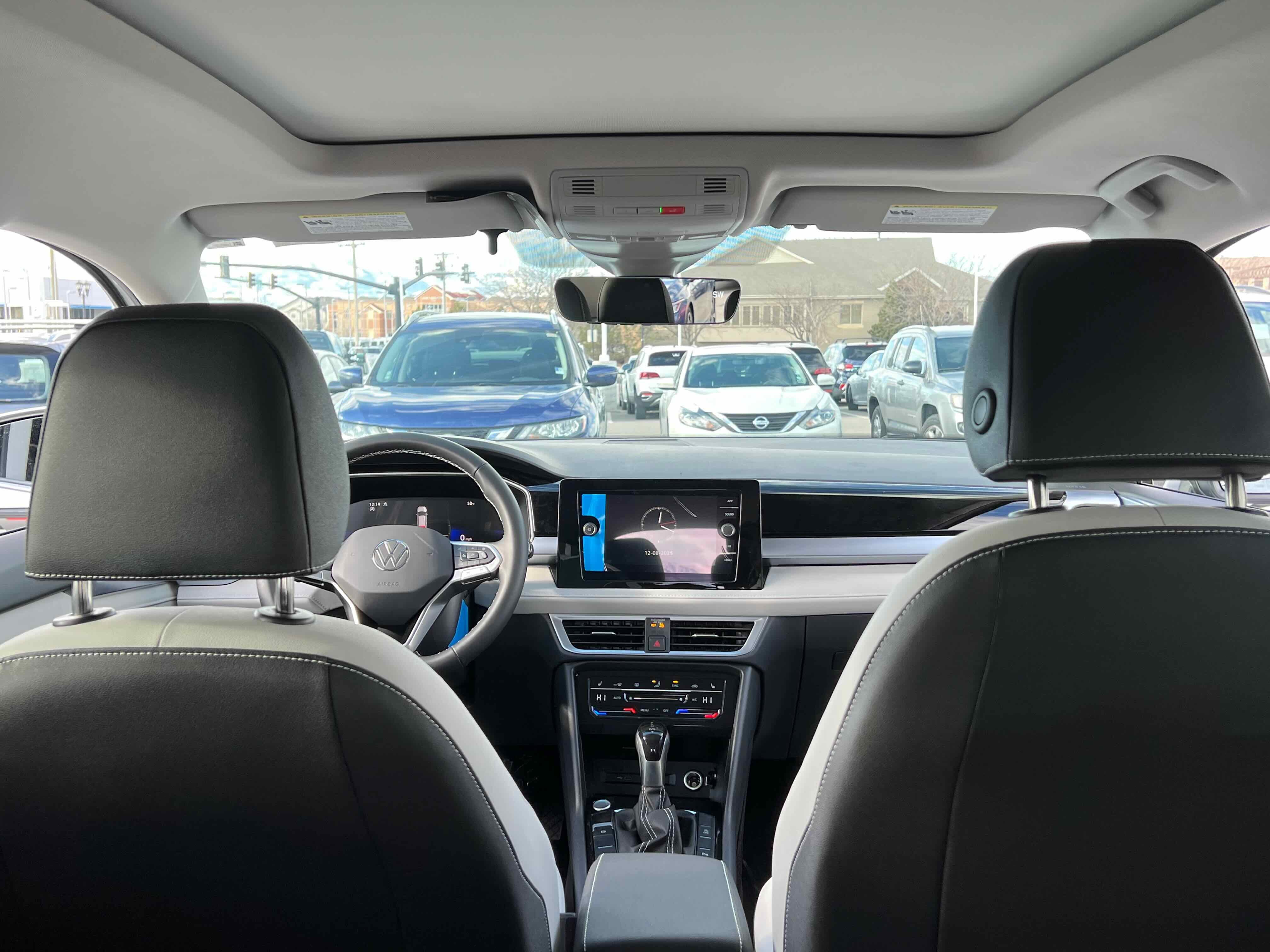 2026 Volkswagen Taos SE