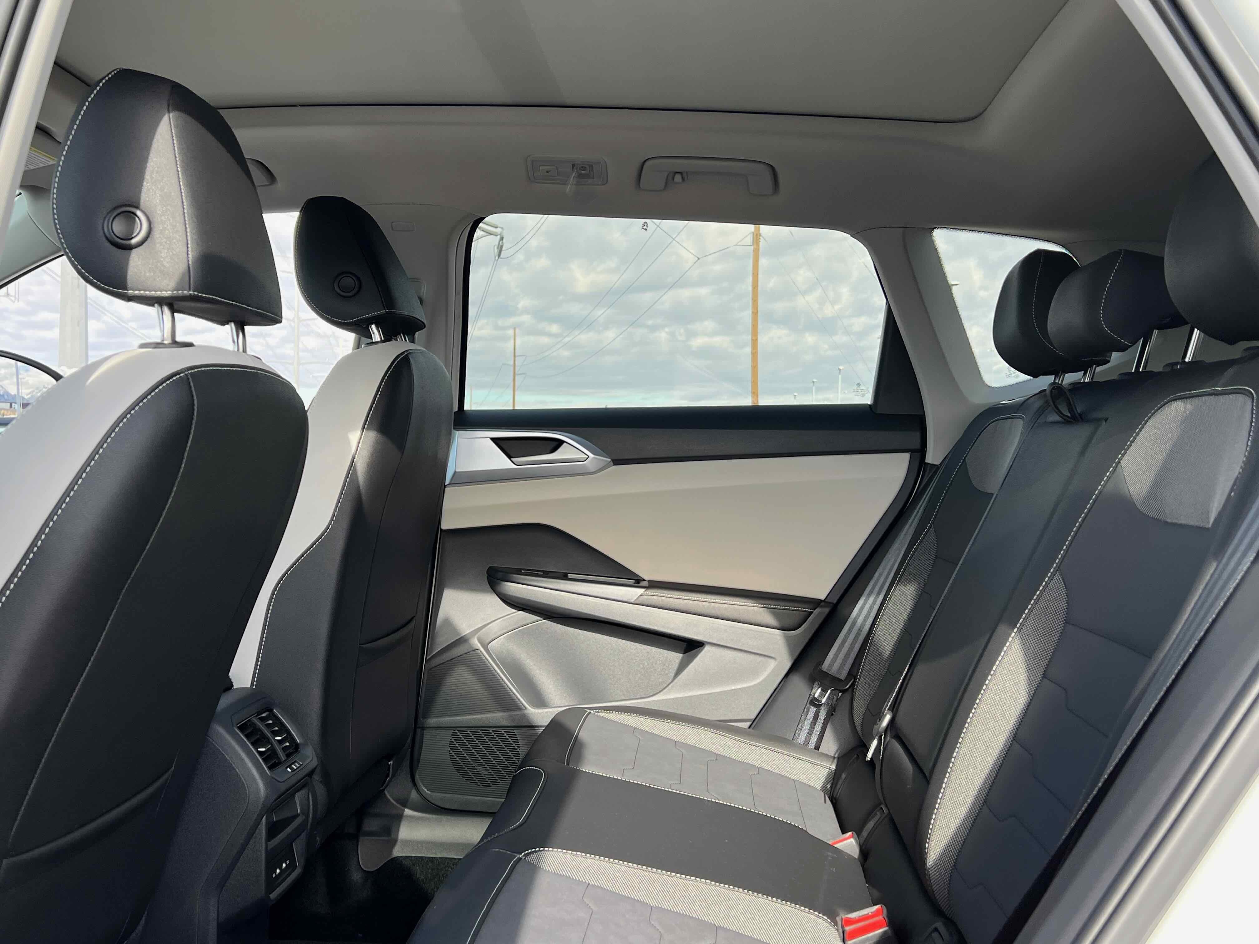 2026 Volkswagen Taos SE