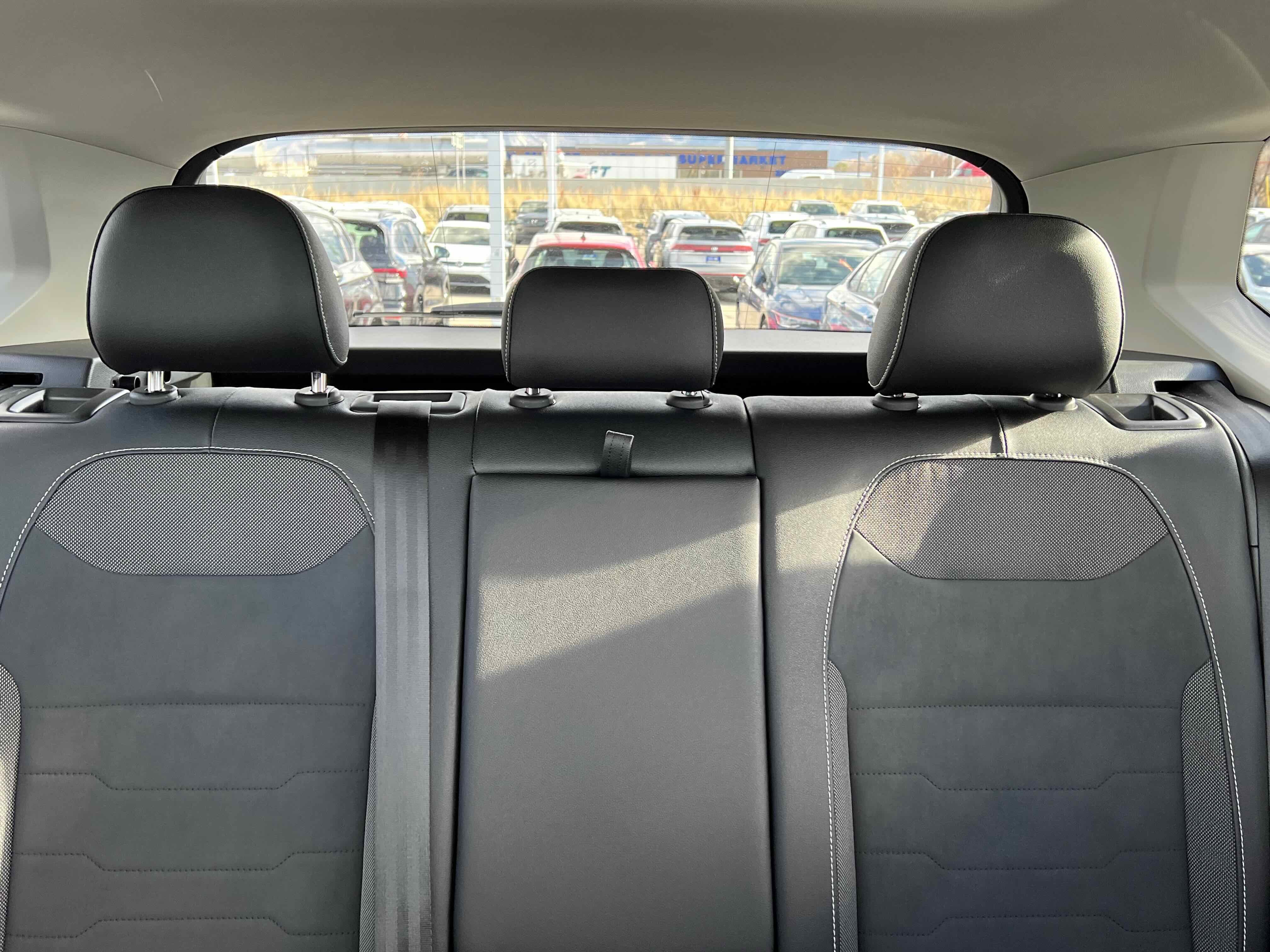 2026 Volkswagen Taos SE